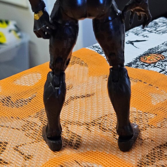 Marvel Legends Black Panther Erik Killmonger 6" Action Figure 2017 Hasbro - Picture 8 of 9
